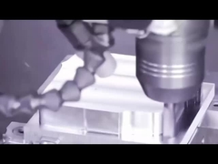 El trabajar a máquina del CNC del metal